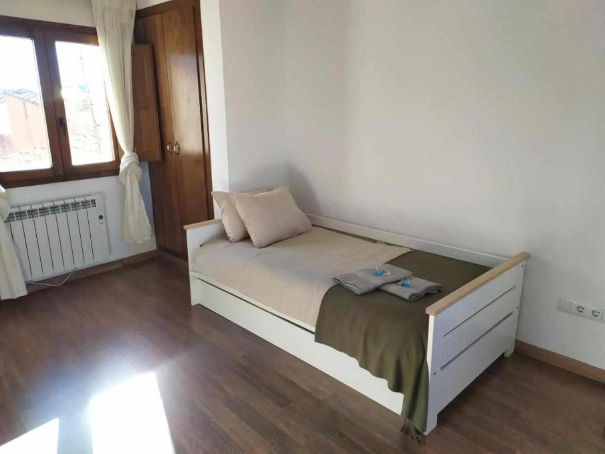 Apartamentos Casa Meme Mora de Rubielos Dış mekan fotoğraf