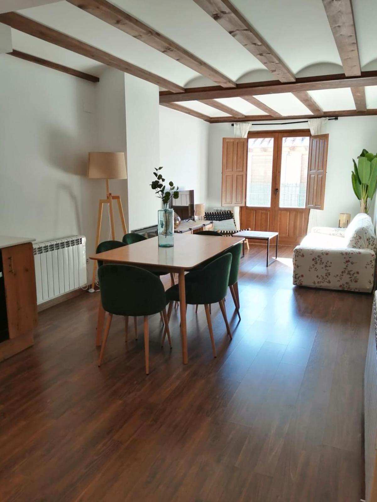 Apartamentos Casa Meme Mora de Rubielos Dış mekan fotoğraf